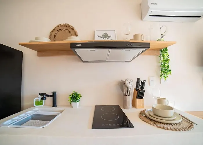 Apartment Chic And Elegant Escape In